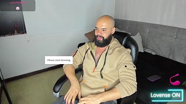 Snapshot of Luke_Diaz7 chatting on 10/08/25, 04:54 Luke Diaz7 online show from 10/08/25, 04:54