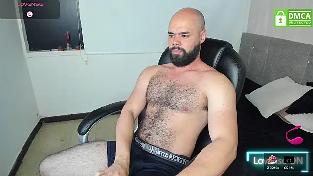 Snapshot of Luke_Diaz7 chatting on 11/05/25, 11:16 Luke Diaz7 online show from 11/05/25, 11:16