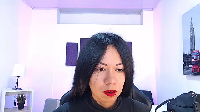 Katelady online show from 10/28/25, 10:41