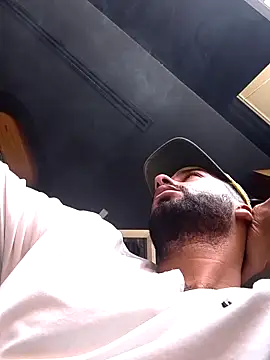 OutsizedPistol online show from 10/13/25, 08:36