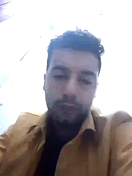 OutsizedPistol online show from 11/23/25, 02:17