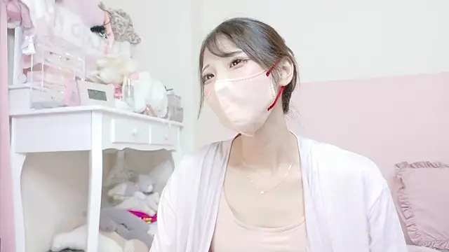 Snapshot of -nyanko- chatting on 10/07/25, 01:41 -nyanko- online show from 10/07/25, 01:41