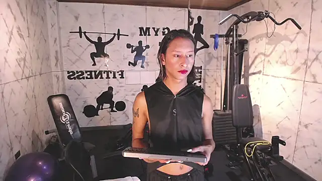 Georgina Palacios  online show from 11/11/25, 03:50