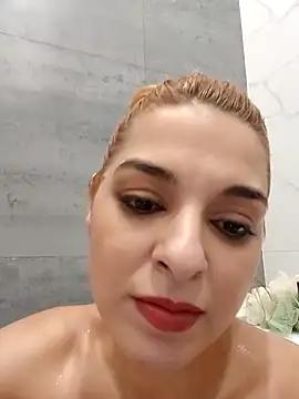 Snapshot of Mysterious_Mary chatting on 03/04/25, 04:30 Mysterious Mary online show from 03/04/25, 04:30