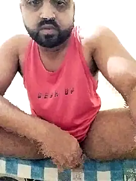 Snapshot of Vij717 chatting on 10/29/25, 05:14 Vij717 online show from 10/29/25, 05:14