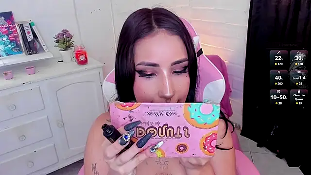 Nyx Blackmoon online show from 09/29/25, 02:33