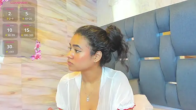 Snapshot of poutyseleny chatting on 02/25/25, 06:20 poutyseleny online show from 02/25/25, 06:20