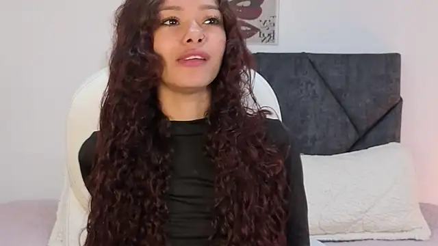 sara sharma  online show from 10/14/25, 12:28