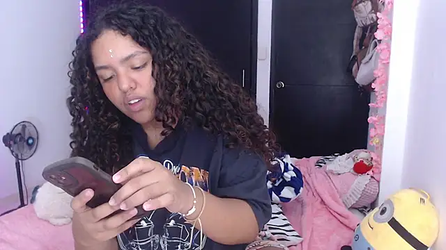 Anitta bell online show from 02/14/25, 03:54