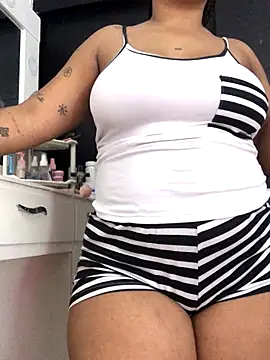 Anitta bell online show from 11/05/25, 01:16