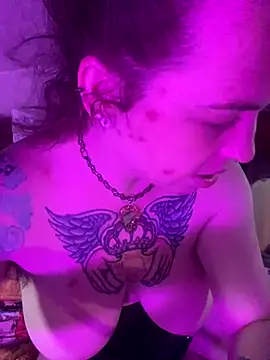 favoritestepsis online show from 10/06/25, 08:50