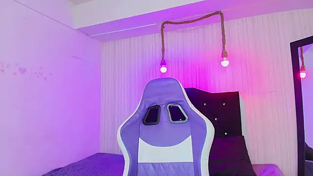 nicky angel1 online show from 11/07/25, 06:41