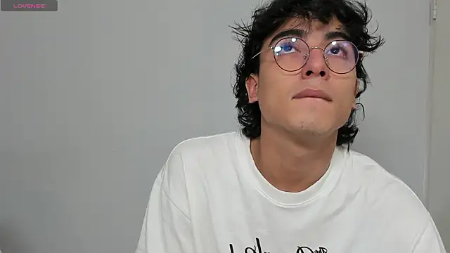 salvatore montt online show from 02/12/25, 09:31