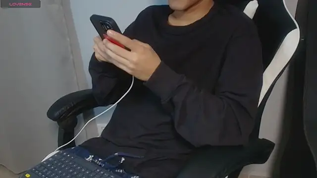 salvatore montt online show from 02/14/25, 12:41