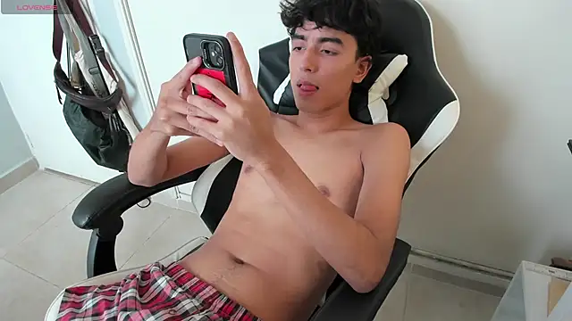 salvatore montt online show from 03/10/25, 06:34