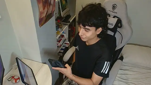 salvatore montt online show from 10/14/25, 03:51