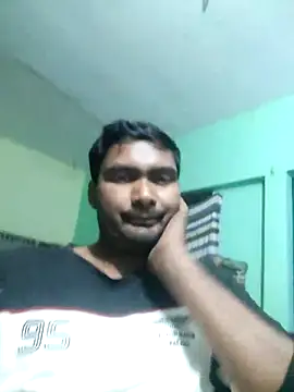 Snapshot of ccuteboyyyy chatting on 03/01/25, 03:16 ccuteboyyyy online show from 03/01/25, 03:16