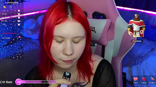 Little kitsune1707 online show from 03/18/25, 01:43