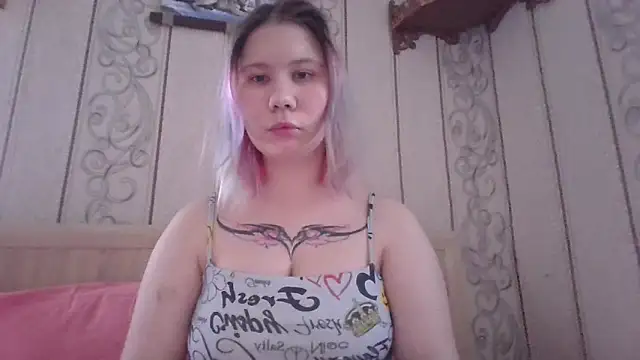 Little kitsune1707 online show from 10/01/25, 08:53