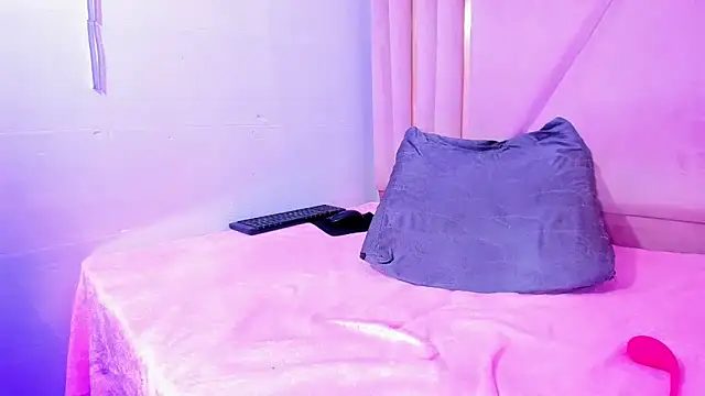 EvansDarling online show from 03/11/25, 06:30