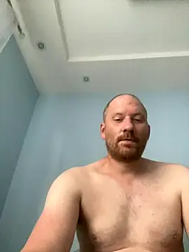 Krzysiekg123 online show from 10/12/25, 08:02