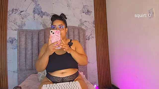 kendrakaramelo online show from 11/22/25, 01:10