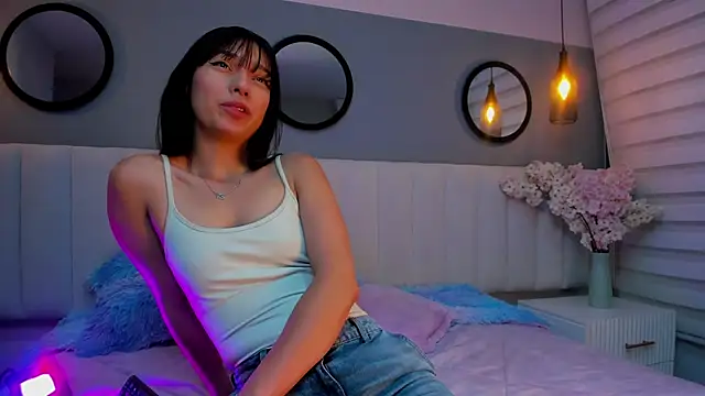 Snapshot of alice_lodge chatting on 10/25/25, 03:25 alice lodge online show from 10/25/25, 03:25