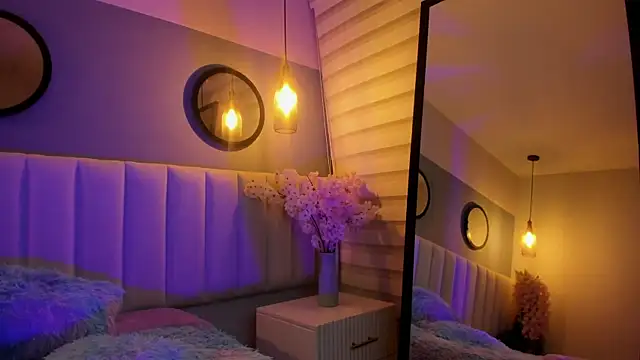 Snapshot of alice_lodge chatting on 11/06/25, 03:18 alice lodge online show from 11/06/25, 03:18