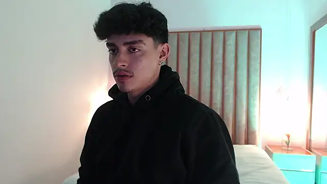 DrakeCollinss online show from 09/30/25, 12:04