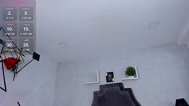 Snapshot of EmiliaRose_ chatting on 10/26/25, 08:37 EmiliaRose online show from 10/26/25, 08:37