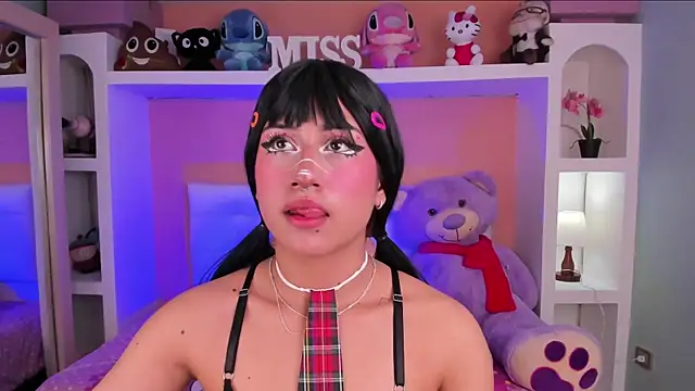 miss   megan online show from 11/14/25, 06:06