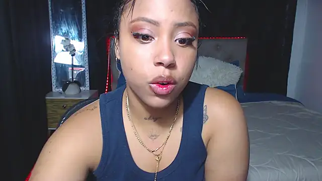 Snapshot of rebeka_kenye chatting on 02/21/25, 03:10 rebeka kenye online show from 02/21/25, 03:10