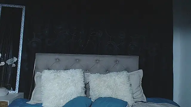 Snapshot of rebeka_kenye chatting on 03/05/25, 11:16 rebeka kenye online show from 03/05/25, 11:16