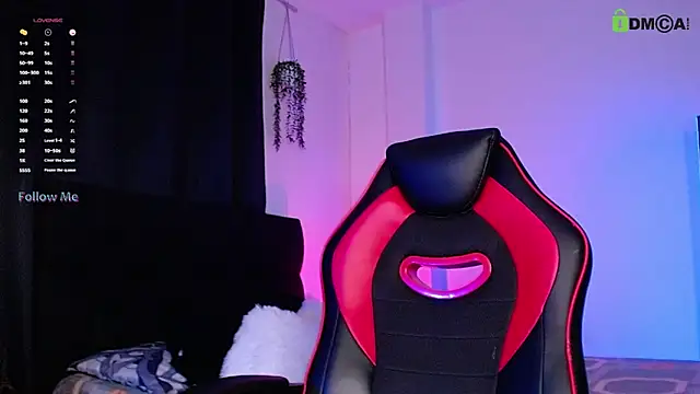 isaac-saenz online show from 10/26/25, 10:15