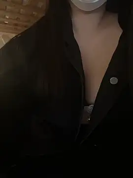 ruru-3 online show from 02/17/25, 02:20