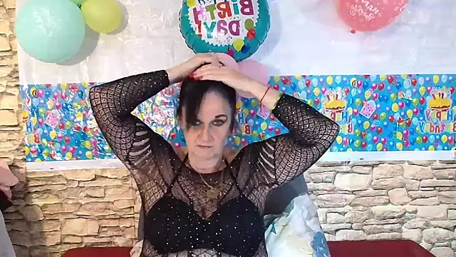 LuciousGrace online show from 10/14/25, 05:41