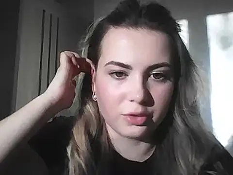 Snapshot of GoddessTenderness chatting on 02/21/25, 02:48 GoddessTenderness online show from 02/21/25, 02:48