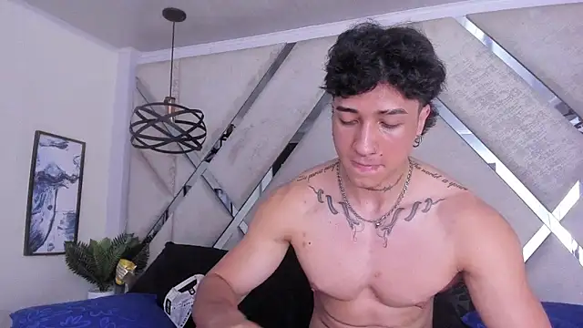 KaryBig3 online show from 02/23/25, 08:06