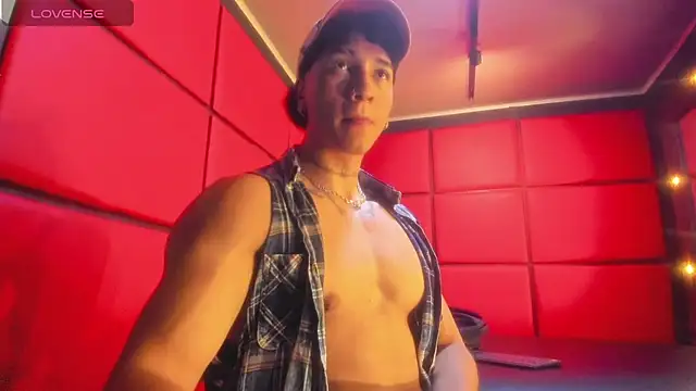 KaryBig3 online show from 03/09/25, 04:49