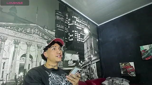 KaryBig3 online show from 03/12/25, 04:19