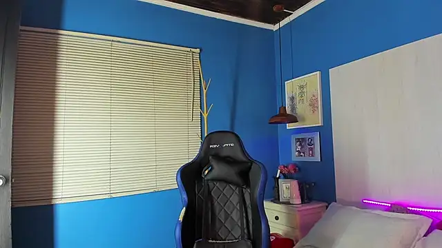 KaryBig3 online show from 03/21/25, 07:22