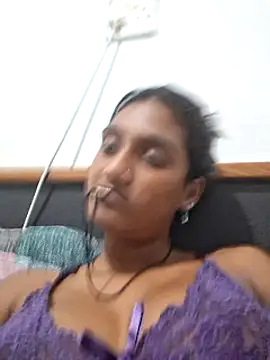 Snapshot of indianpink_lips chatting on 03/21/25, 08:29 indianpink lips online show from 03/21/25, 08:29