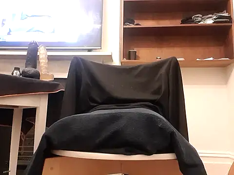 Snapshot of MystiqueRider chatting on 10/06/25, 01:08 MystiqueRider online show from 10/06/25, 01:08