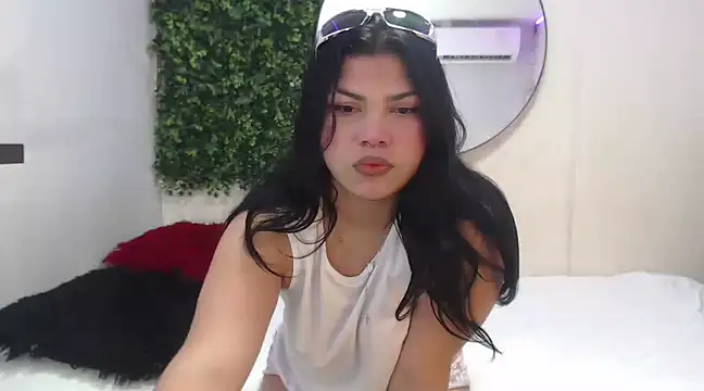 melany rouse18 online show from 02/27/25, 02:32