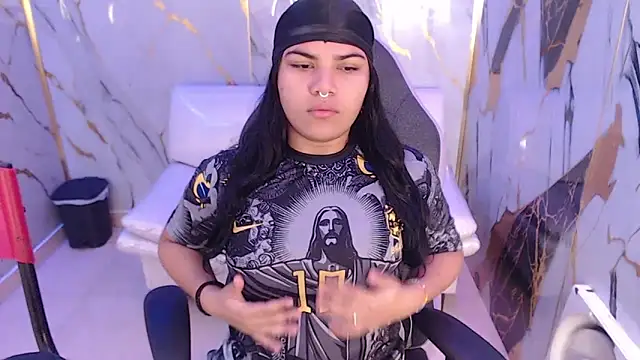 melany rouse18 online show from 09/10/25, 01:00