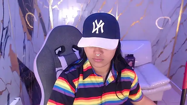 melany rouse18 online show from 09/17/25, 12:40