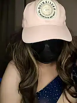 Loly2025 online show from 03/07/25, 01:20