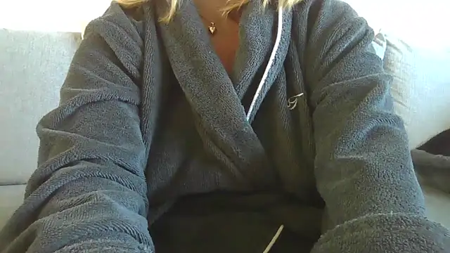 sizha6 online show from 10/20/25, 12:05