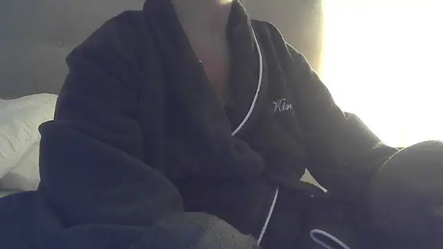 sizha6 online show from 10/28/25, 09:57