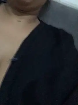 Snapshot of Raja-Sisi-Arbi chatting on 11/15/25, 06:37 Raja-Sisi-Arbi online show from 11/15/25, 06:37